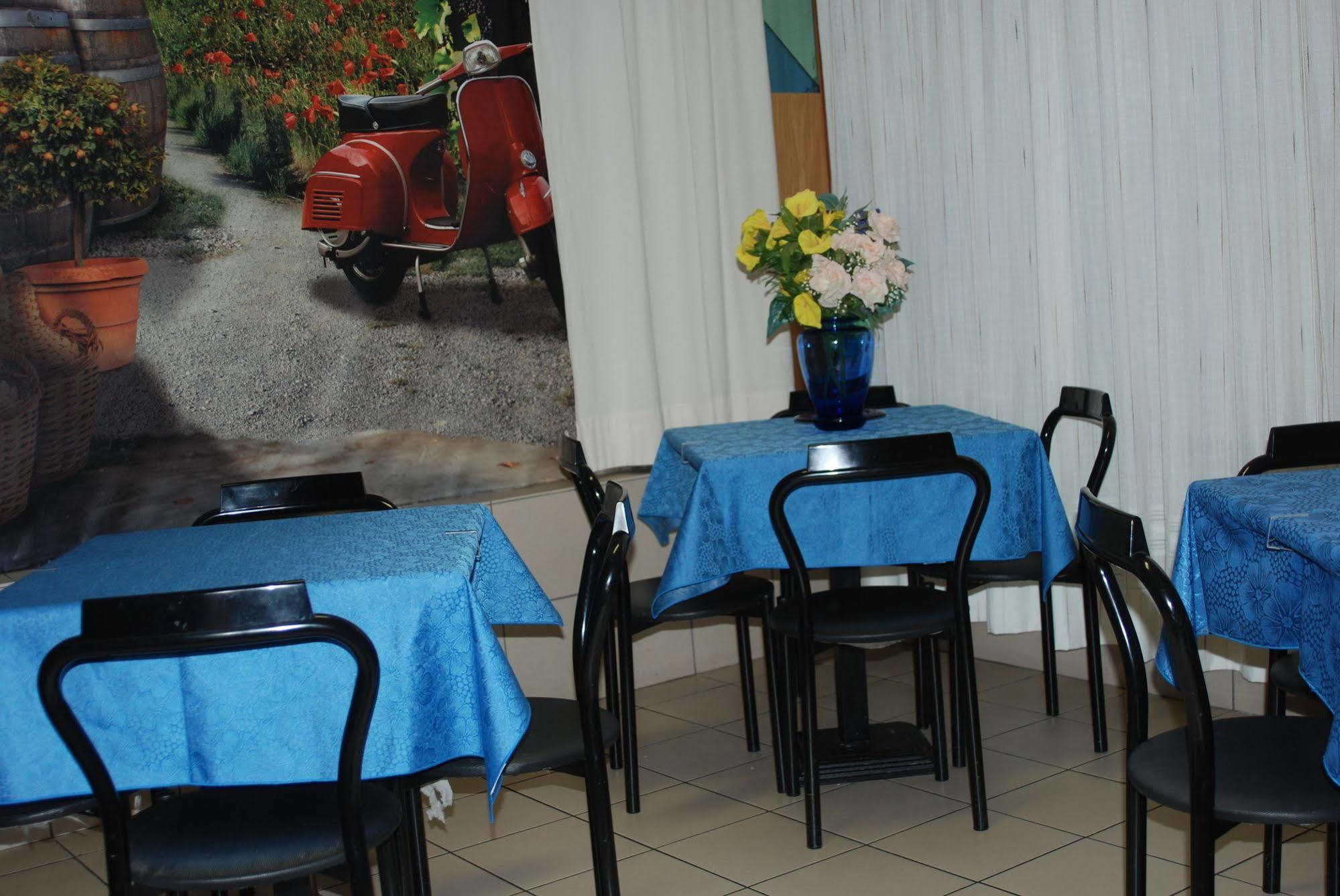 Hotel Tuscolano Bologna Esterno foto