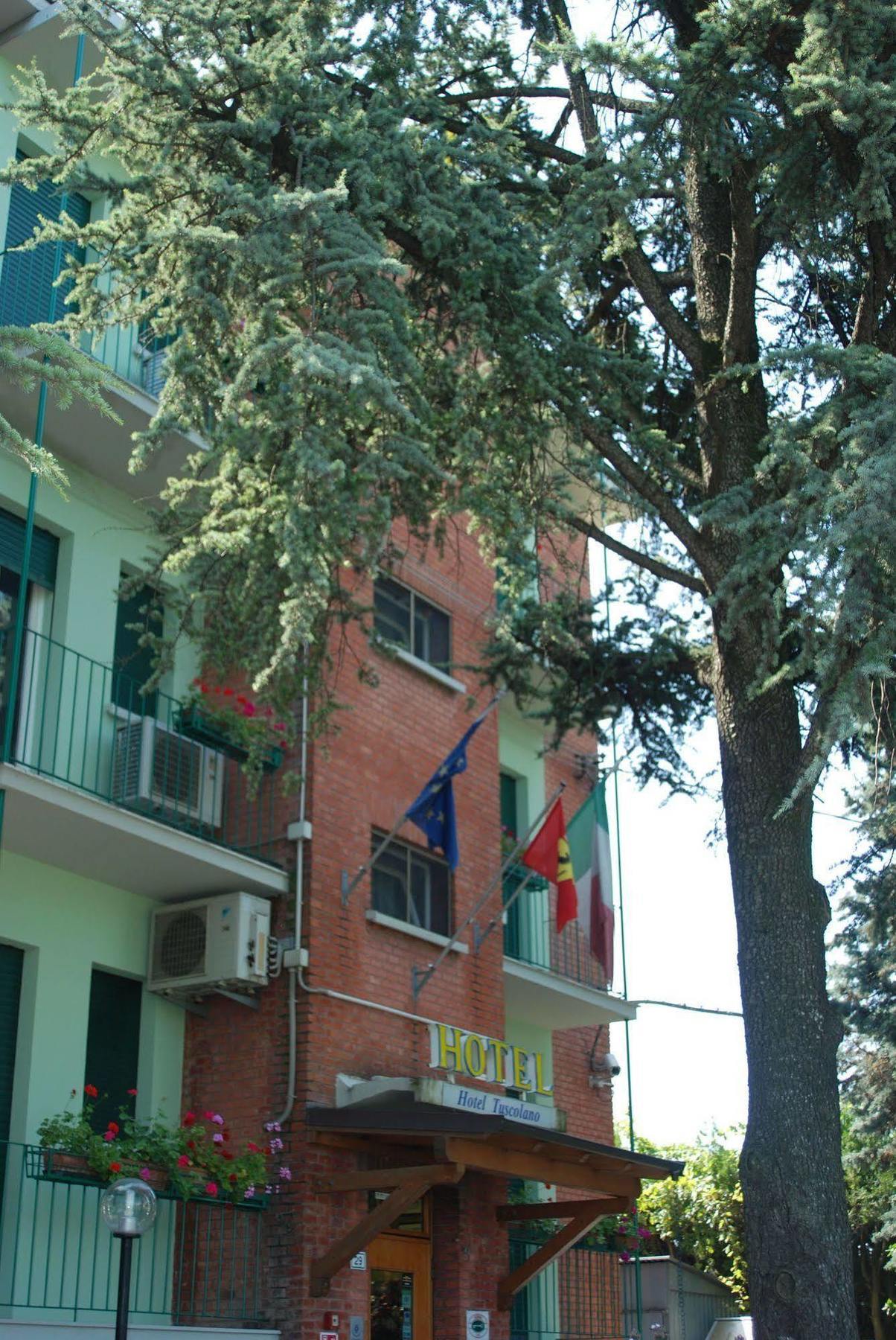 Hotel Tuscolano Bologna Esterno foto